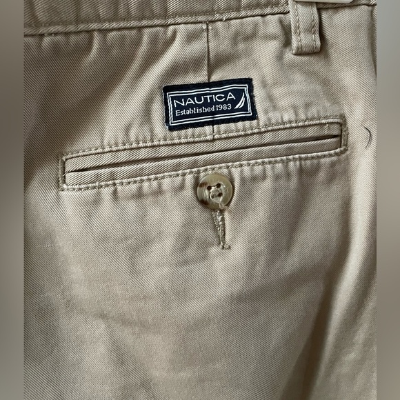 Nautica Khakis Sz. 33/32 Great Condition! - Picture 4 of 5